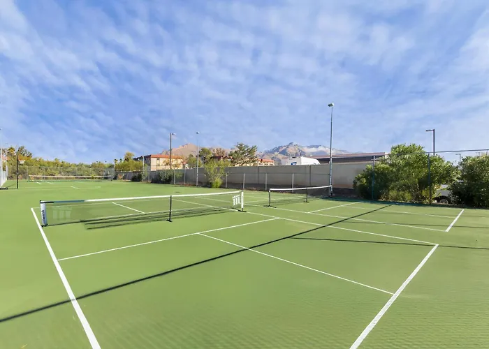 Western Innsuites Tucson Foothills & 3* Casas Adobes