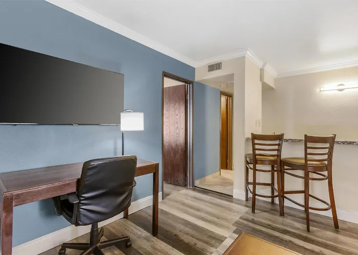 Hotel Western Innsuites Tucson Foothills & 3*