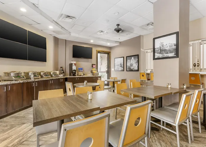 Western Innsuites Tucson Foothills & 3*